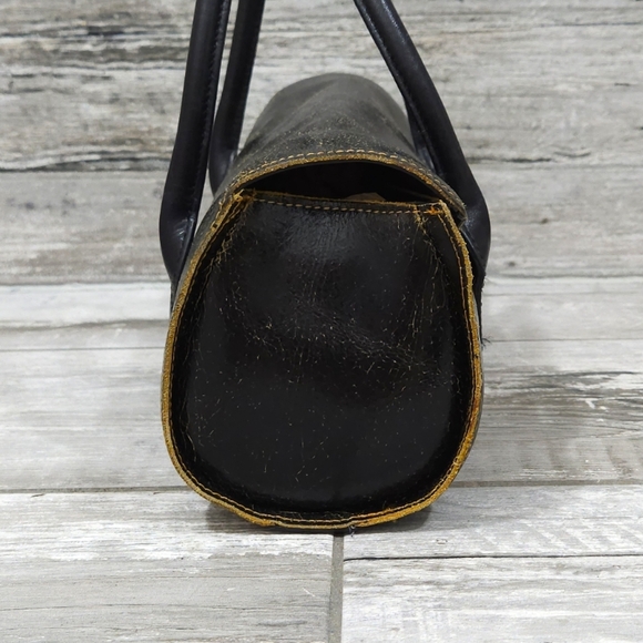 Vintage/Retro ANNE KLEIN Crackled Leather Papillon Satchel Style Handbag - Picture 5 of 14